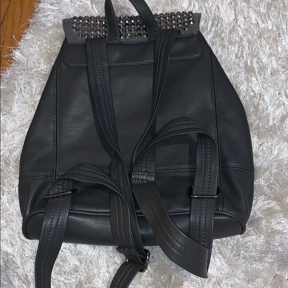 Black sparkly bag satin inside - Picture 2 of 3